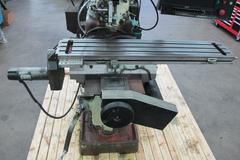 Acer Ultima EVS-3VKH Knee Mill with Milltronics 3-Axis CNC Control