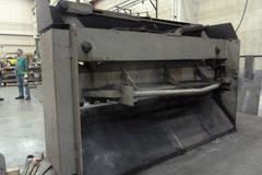 HTC Model 510SR 10' x 1/2" Hydraulic Power Squaring Shear