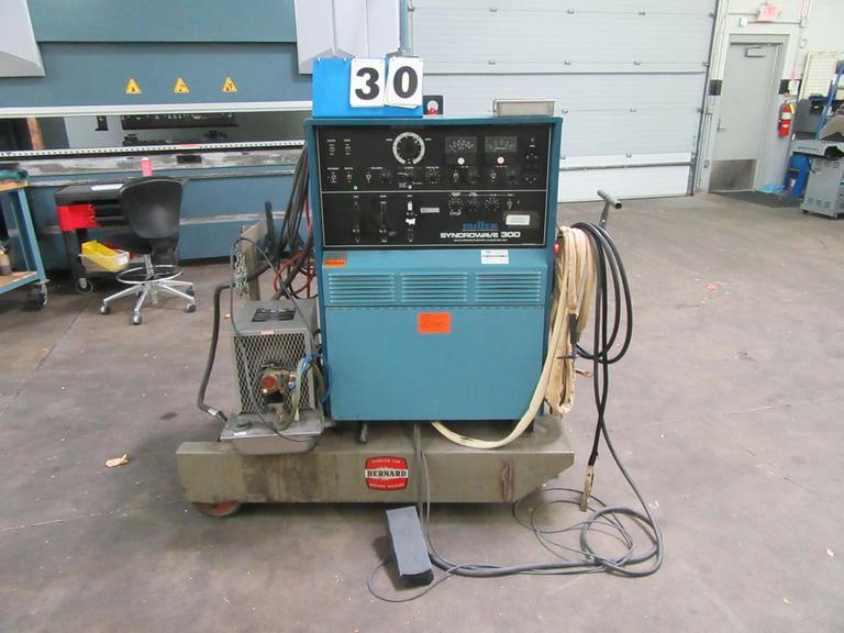 Miller Syncrowave 300 Tig Welder With ITW Cooling System and Bernard Cart  230/460 Single Phase