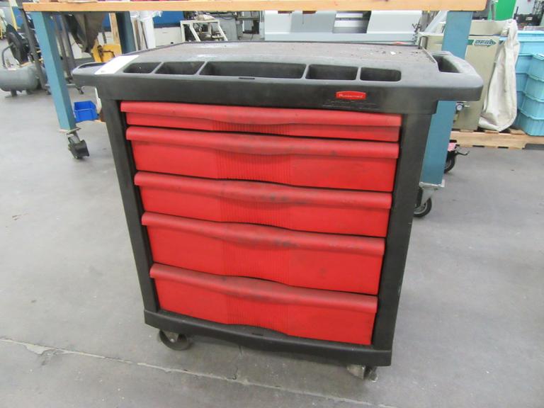 Rubbermaid 5 Drawer Rolling Tool Cart