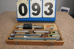 Mitutoyo Coolant Proof Tubular Inside Digital Micrometer  / with extension Rods in Original Wood Box