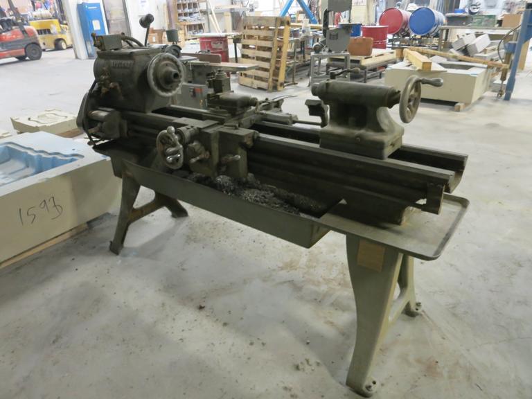 LeBlond Regal 15" x 40" Engine Lathe with Taper Attachment, 5C Collet Chuck