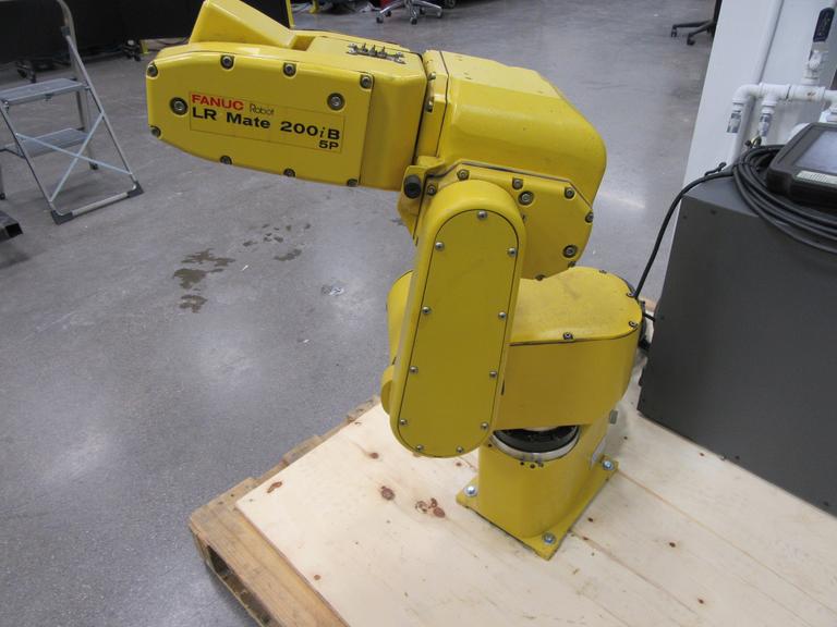 Fanuc 200 iB 5P LR Mate 6- Axis Programmable Robotic Arm with R-J3iB Mate Control and Pendant