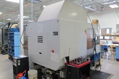 Daewoo DMV-400 CNC Vertical Machining Center with 2 Station Pallet Changer