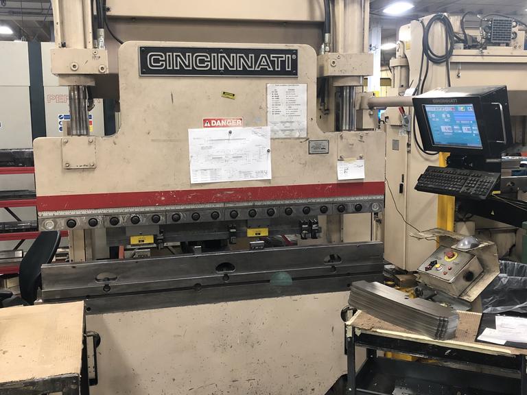 Cincinnati 60PF4, 60 Ton CNC Press Brake, Cincinnati Touch Screen 3-Axis Control, 2-Axis Back Gauge, Extended Ram Stroke 11"