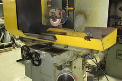 Mitsui Hand Feed Surface Grinder Model MSG-200 MH