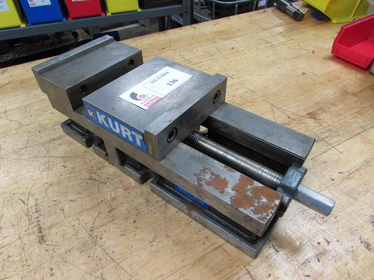 Kurt 3600V 6" Machine Vise with Steel Jaws