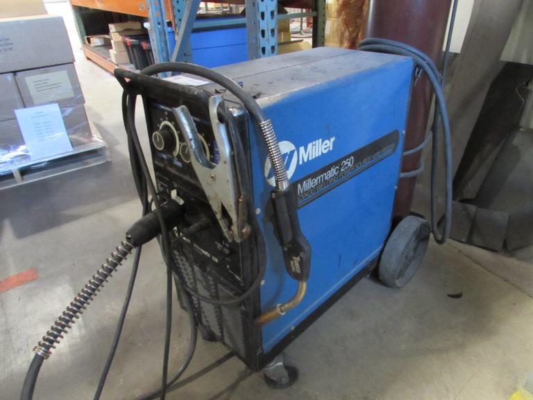 Miller MillerMatic 250 CV-DC Welding Power Source with Tweco MIG Gun