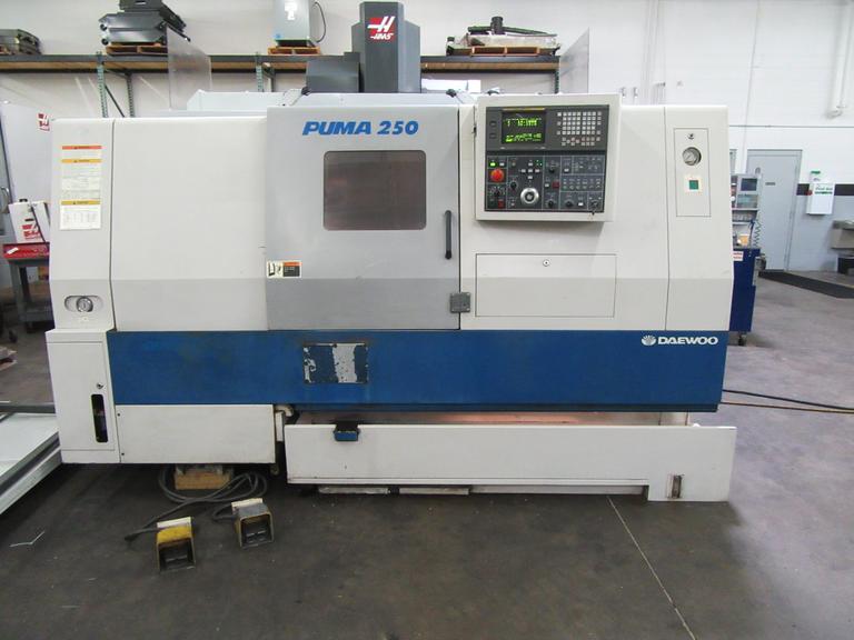 Daewoo Puma 250-B CNC Turning Center with Hydraulic Tailstock