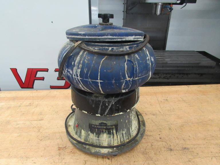 Eastwood 18lb Vibratory Tumbler