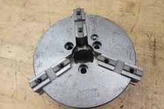 Kitagawa 7-1/2" Bolt-On 3-Jaw Chuck with 1-1/2" Hole