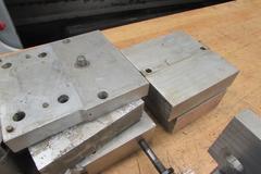 Chick QL6 6" Double Lock Machine Vise with Handle and Misc Chick Vise Jaws