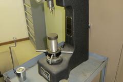 Togosiseiki Rockwell Hardness Tester with Weights and Accessories