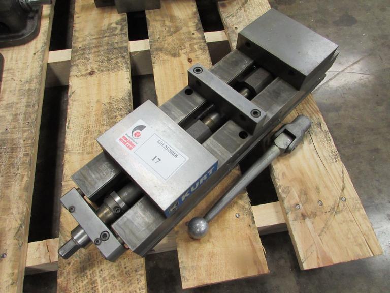 Kurt DL-600C 6" Double Lock Precision Machine Vise with Handle