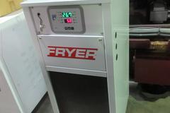 Fryer MC-40 CNC Vertical Machining Center - New 2013 with Simens 2100 Touch Screen Control, Probing, Thru-Spindle Coolant, 10K Spindle