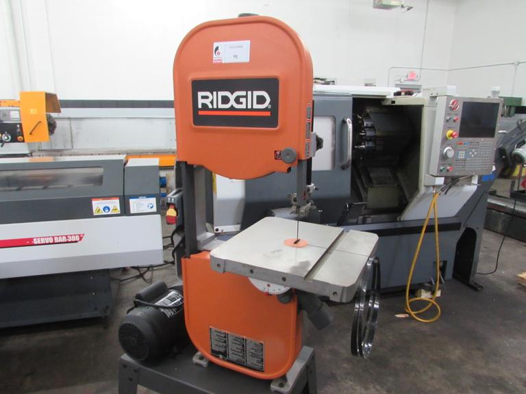 Ridgid BS14002 Vertical Band Saw with Rolling Base