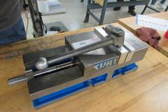 Kurt 3600V 6" Machine Vise With Handle and Aluminum Jaws