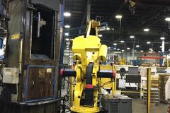 Fanuc S-420iF 6-Axis Robotic Arm with R-J2 Control and Teach Pendant