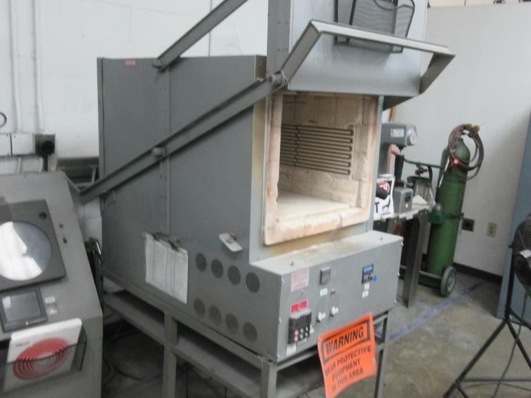 Cress Electric Tempering Furnace, 1,250 Degree F Capacity, 18" x 35" x 18" Chamber, LED Controls