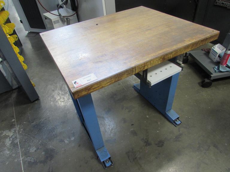 Maple Top Metal Frame Bench