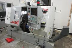 Haas SL-20 CNC Turning Center with Tailstock, Tool Presetter, Parts Catcher, Chip Conveyor, Mist Colector