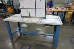 Maple Top Metal Frame Work Bench with White Board