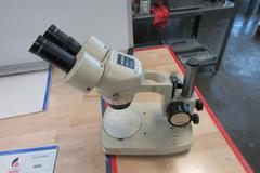 Unitron FSB 1X-2X Stereo Zoom Microscope 
