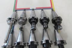 (10) Collet Style Cat 40 Tool Holders: