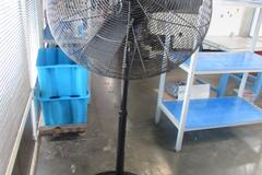 Air Kink 30" Pedestal Shop Fan