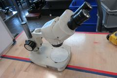 Unitron FSB 1X-2X Stereo Zoom Microscope 