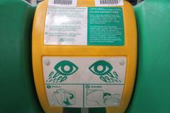 Guardian Emergency Portable Eyewash Station on Cart