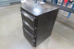 3-Drawer Cabinet