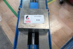Kurt Model D-688 6" Machine Vise
