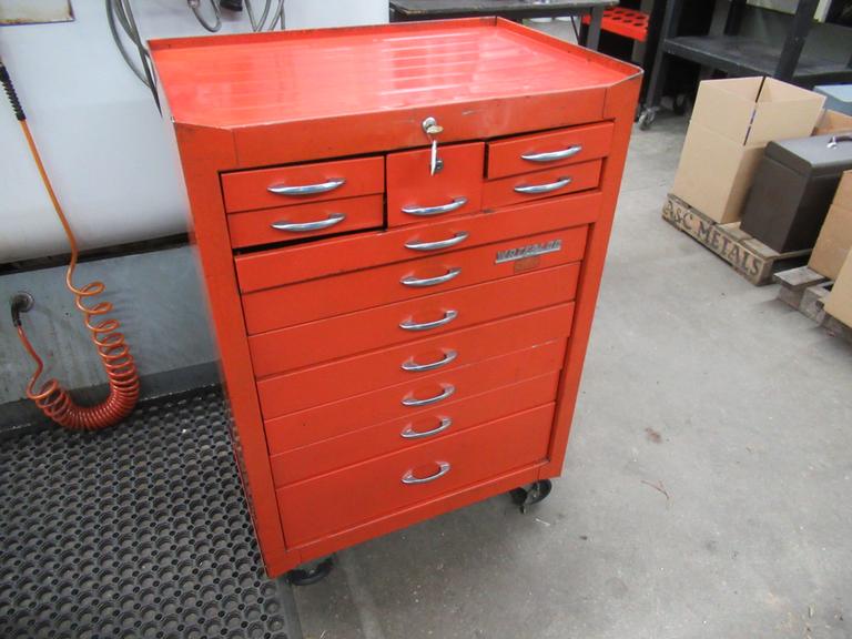 Waterloo 12-Drawer Rolling Tool Chest