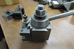 Aloris CA Tool Post with (3) Tool Holders