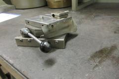 Hardinge Swiveling Manual Compound Slide