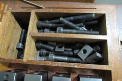 Moore Set-Up Block Set with (6) 1-2-3- Blocks, (6) Smaller Blocks, Fasteners and Wooden Box