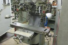 Bridgeport T-Ram Vertical Mill with (3) Milling Heads