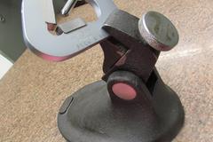 Mitutoyo No. 114-202 V-Anvil Micrometer with Ratchet Thimble, Wooden Case and Stand.  .093" to 1" Measuring Range, .0001" Resolution