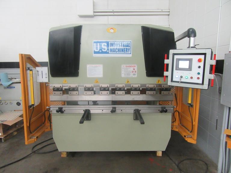 US Industrial US446 44 Ton x 6'6" Hydraulic Press Brake with 2-Axis CNC Control, Light Curtains, Dies