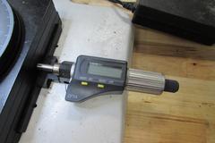 Video Zoom Microscope with 8" LCD Screen and Micrometer Adjust Stage