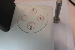 Leica EZ4 Stereo  Zoom Microscope w Built-In Light Source, 8-35X Adjustable Zoom