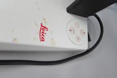 Leica EZ4 Stereo Zoom Microscope w Built-In Light Source, 8-35X Adjustable Zoom