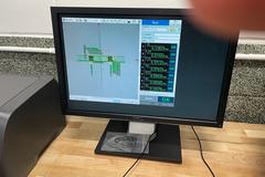 Keyence Model IM-7501 Image Dimension Measurement System With 7020 Head, Controller, Keyboard, Mouse