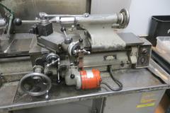 Hardinge HLV-H Toolroom Lathe