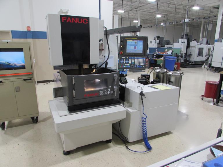 Fanuc Robocut Alpha-0iB CNC Wire EDM Electrical Discharge Machine