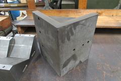 Angle Plates and V Blocks