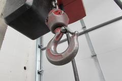 1/2 Ton Capacity Aluminum Frame Gantry Crane with Dayton Electric Hoist