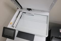HP Color Laserjet Pro MFP M479 FDW Printer w Manual and Sofware Disk w Printer Table and Paper