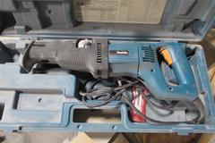 Makita Reciprocating Saw with Plastic Case